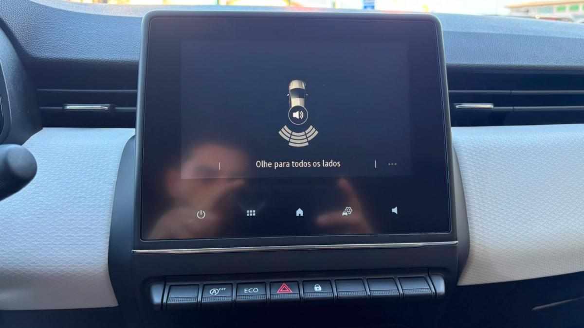 renault-clio-1-0-tce-2023-gasolina-999cc
