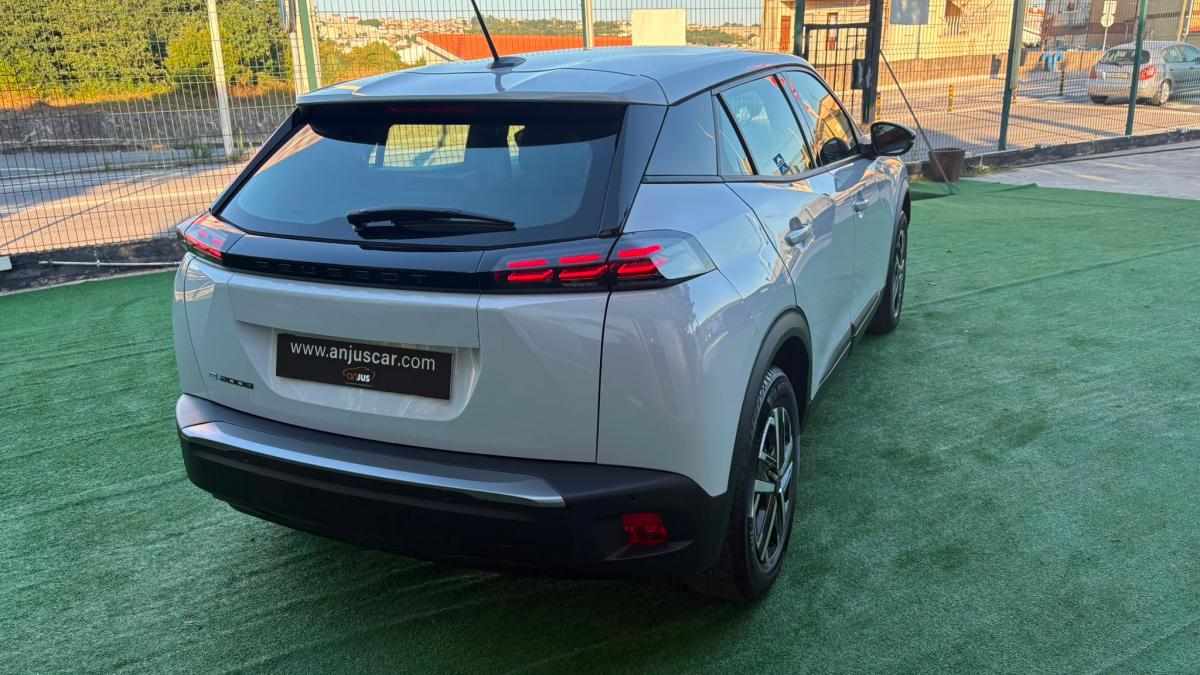 peugeot-e-2008-156-2025-eletrico