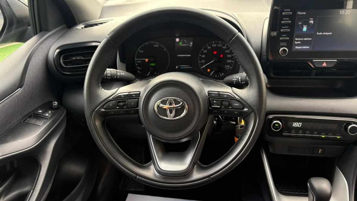 toyota-yaris-1-5-hybrid-2023-gasolina-1490cc