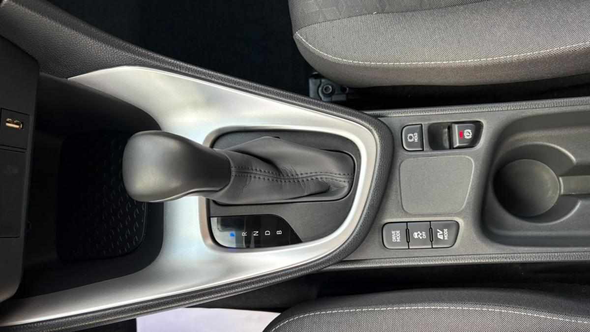 toyota-yaris-1-5-hybrid-2023-gasolina-1490cc
