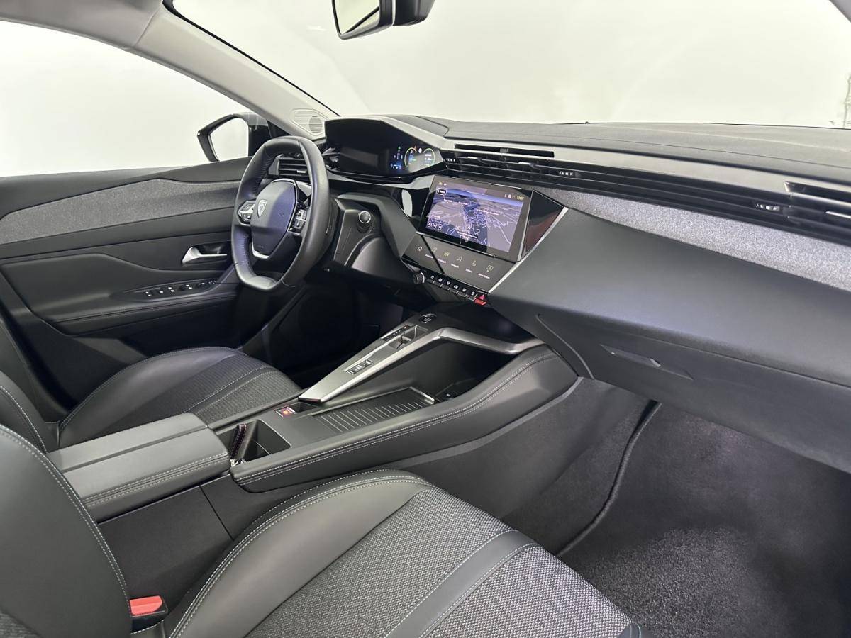 peugeot-308-sw-2023-hibrido-1598cc