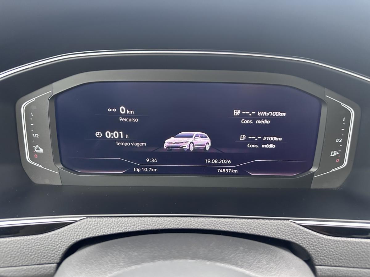volkswagen-passat-variant-2024-hibrido-1395cc