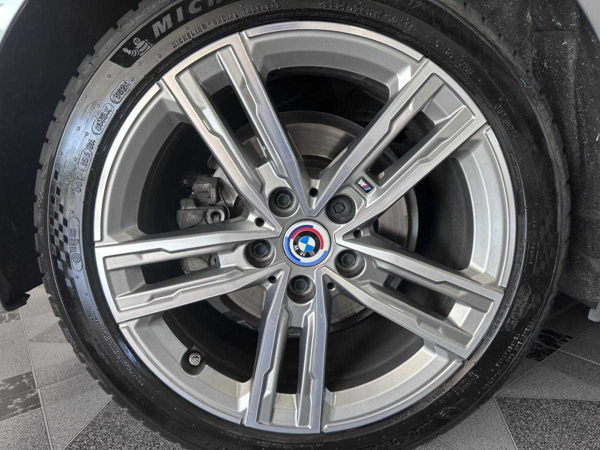 bmw-serie-1-2023-diesel-1496cc