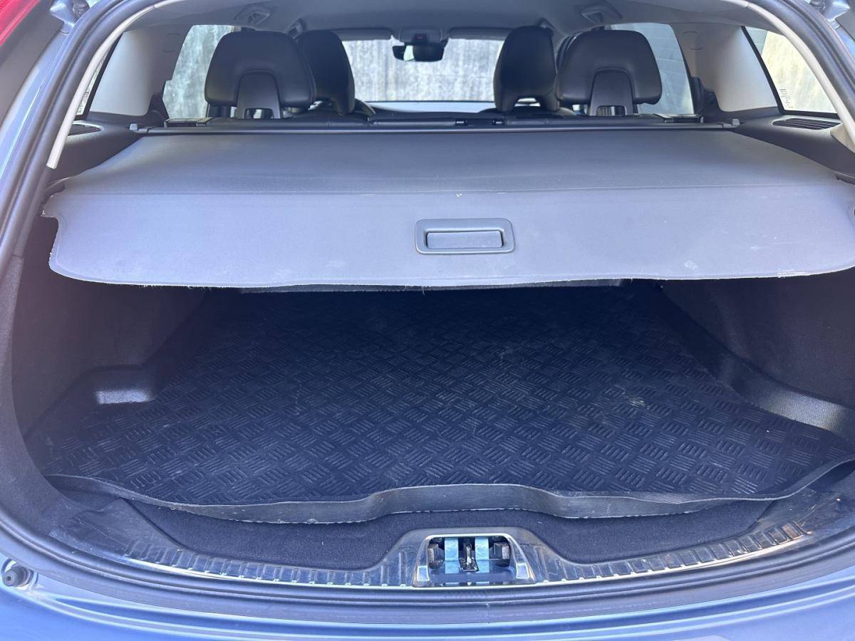 volvo-v60-cross-country-2018-diesel-1969cc