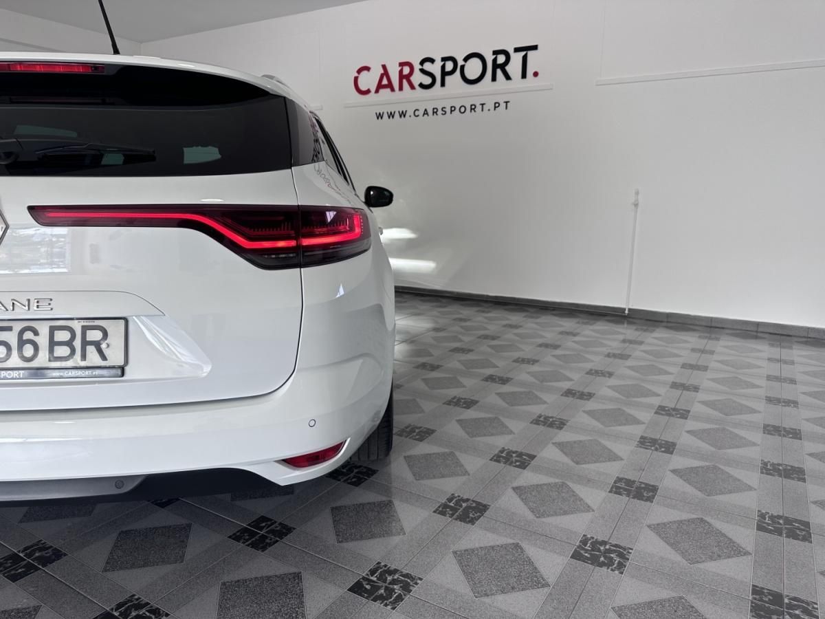 renault-megane-sport-tourer-2022-diesel-1461cc