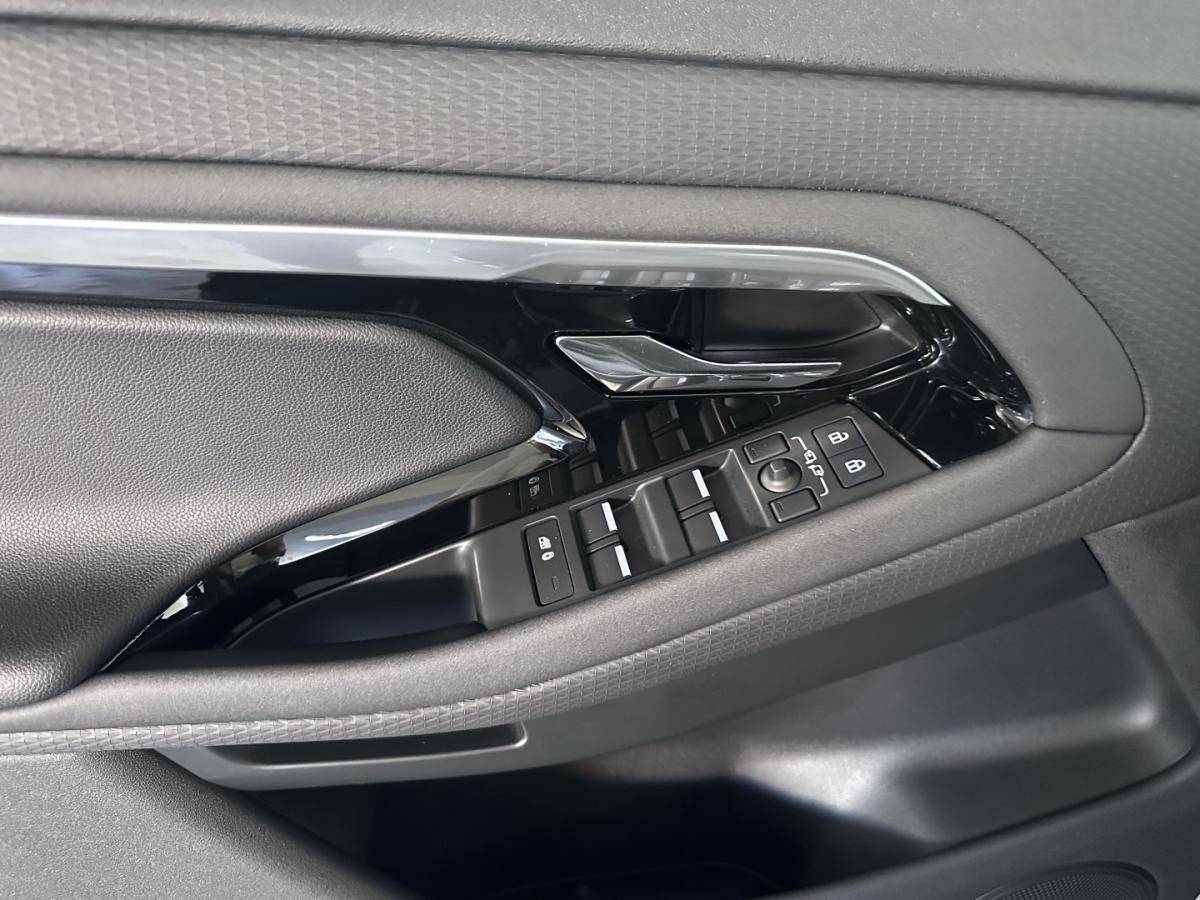 land-rover-range-rover-evoque-2023-hibrido-1498cc