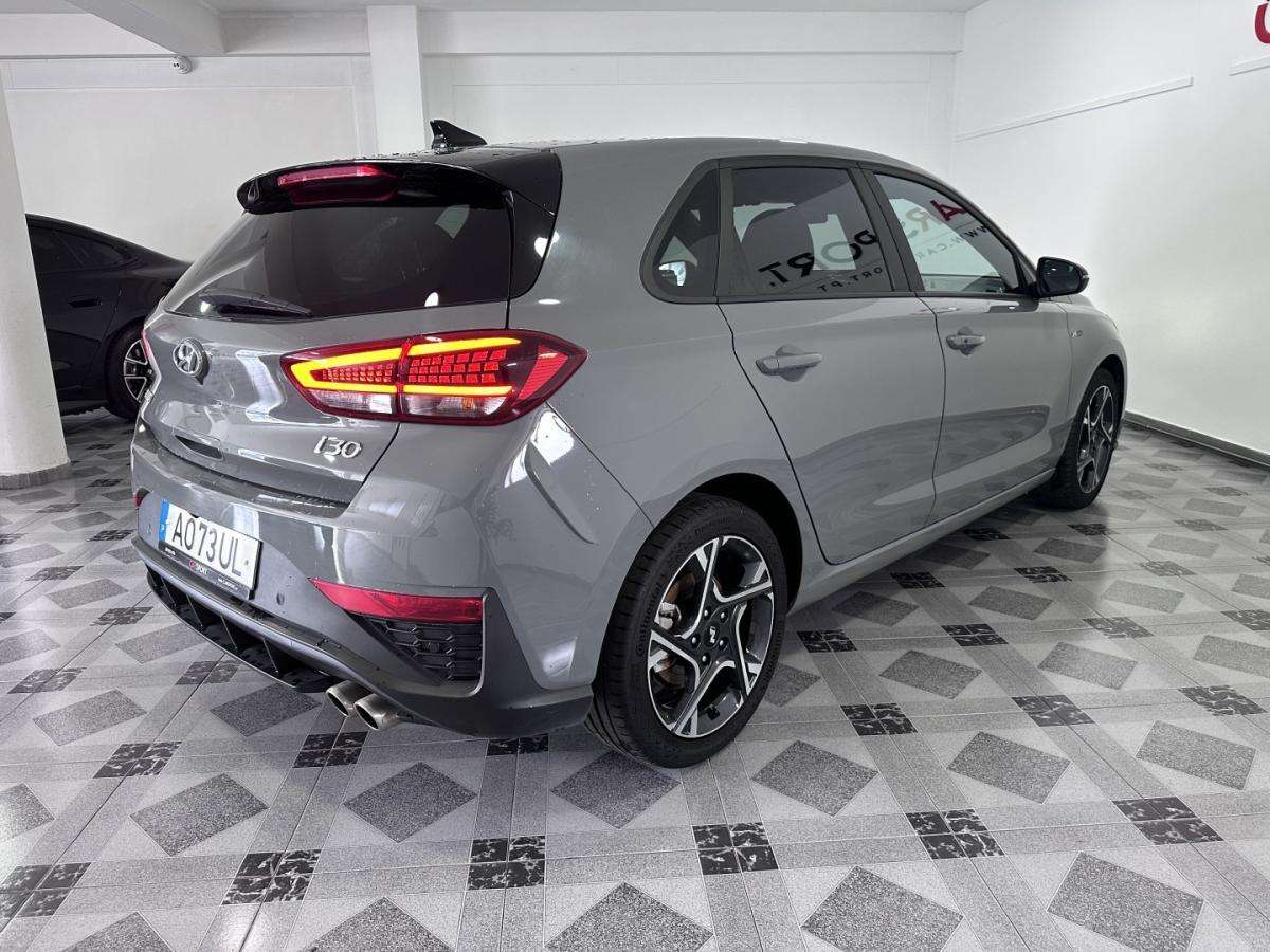 hyundai-i30-2022-gasolina-998cc