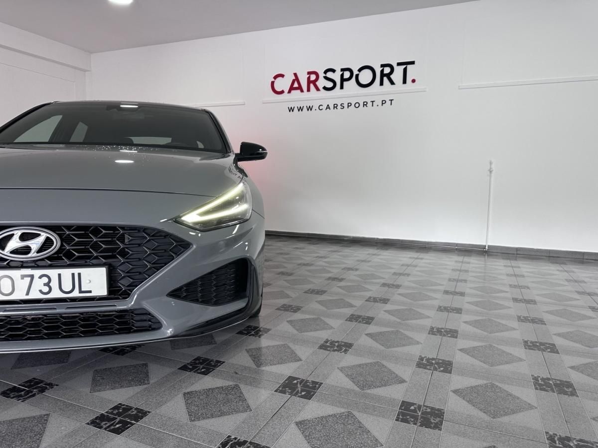 hyundai-i30-2022-gasolina-998cc