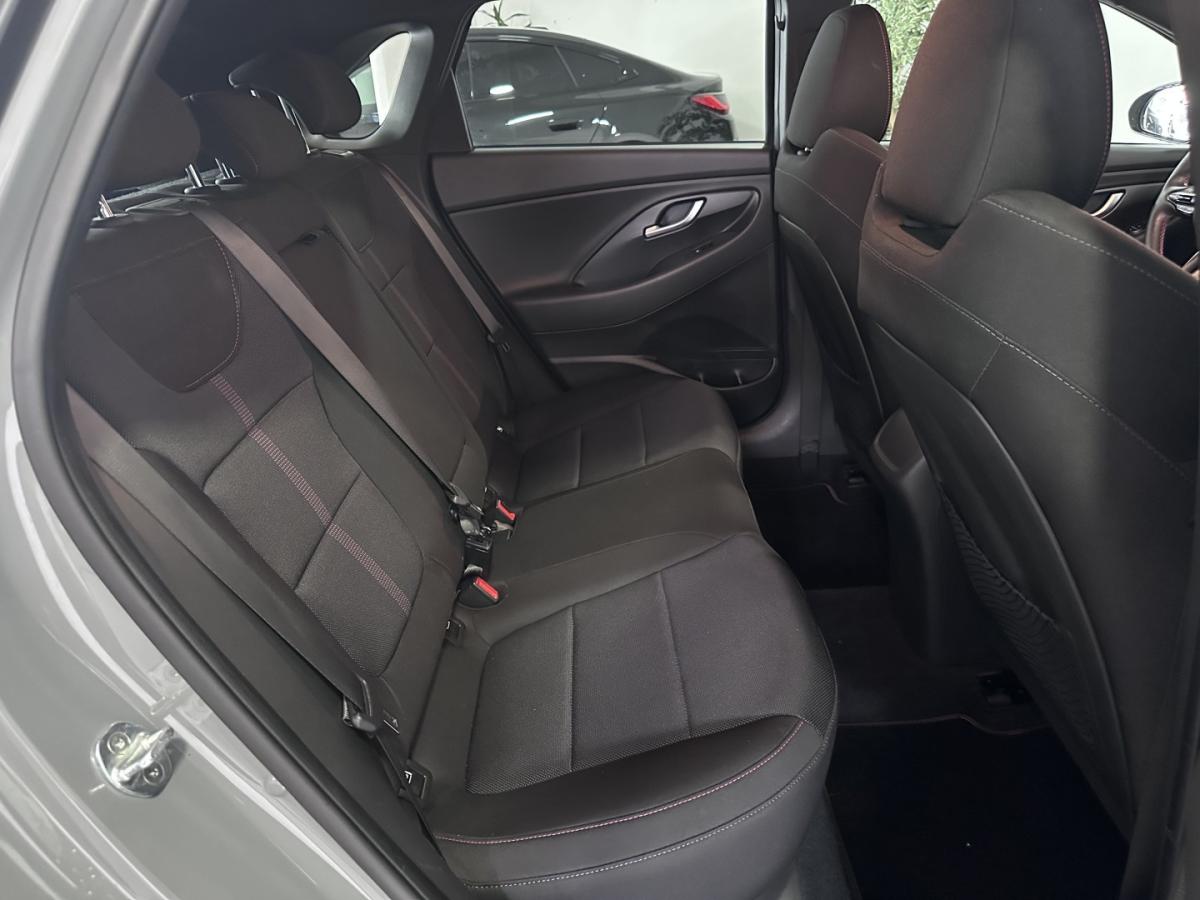 hyundai-i30-2022-gasolina-998cc