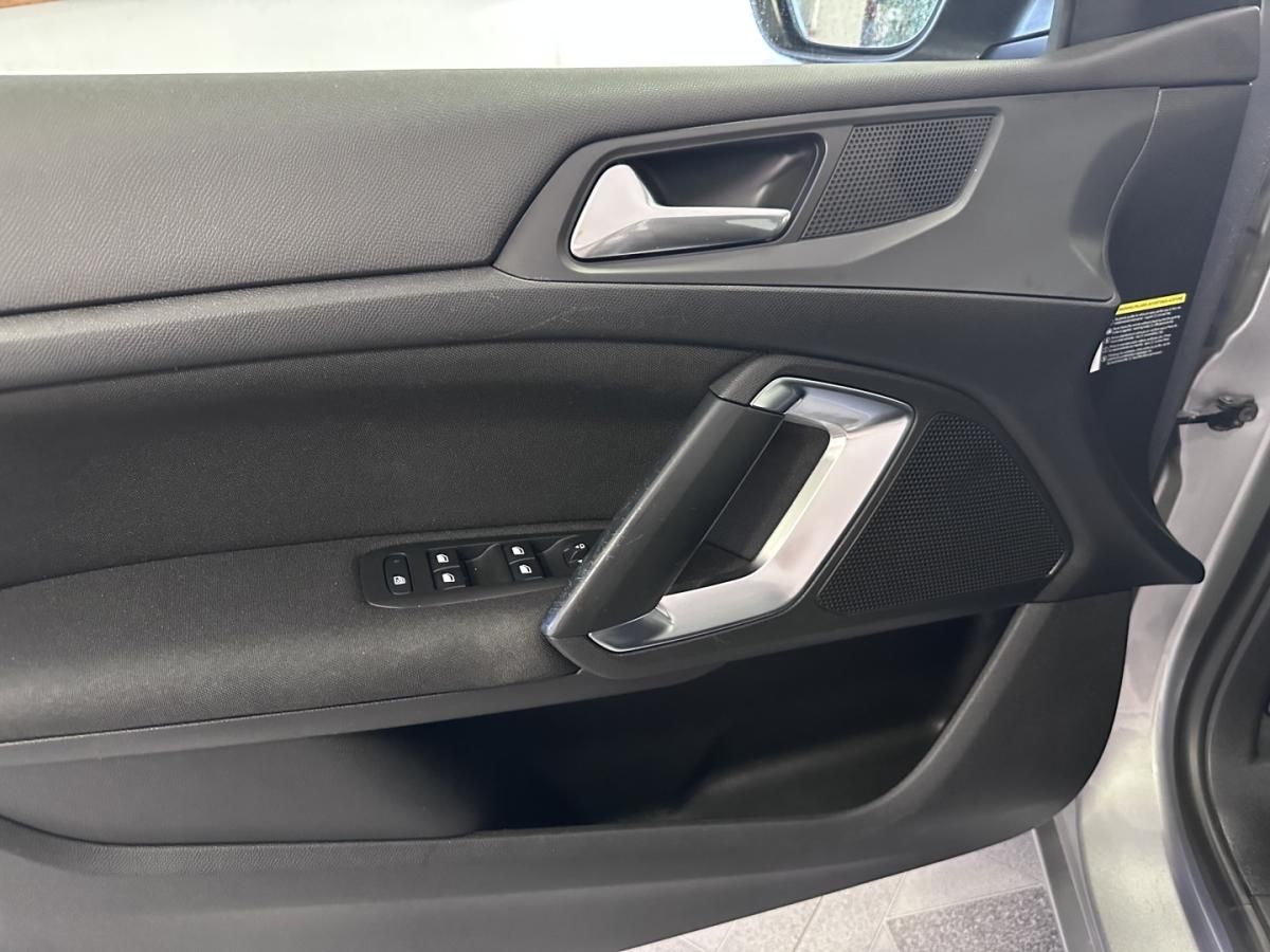 peugeot-308-sw-2016-diesel-1560cc