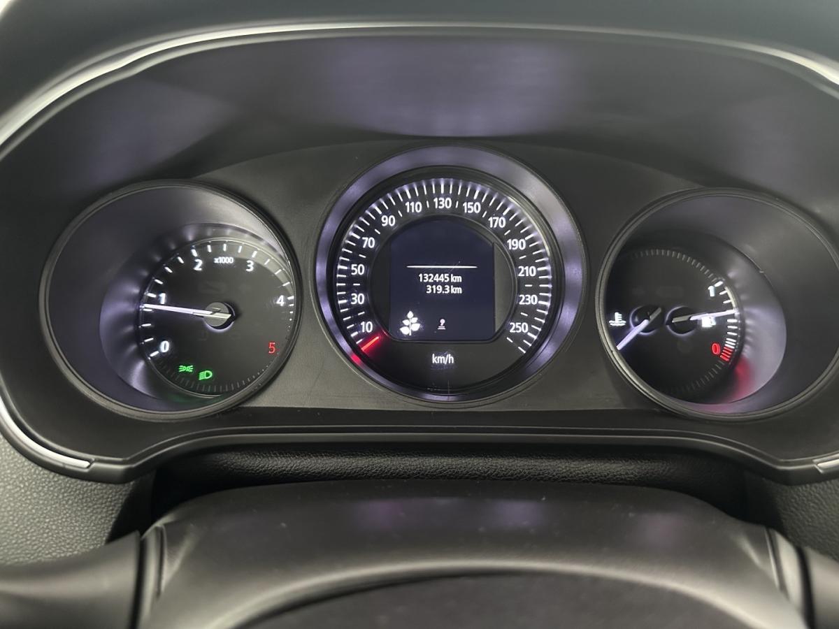 renault-megane-2019-diesel-1461cc