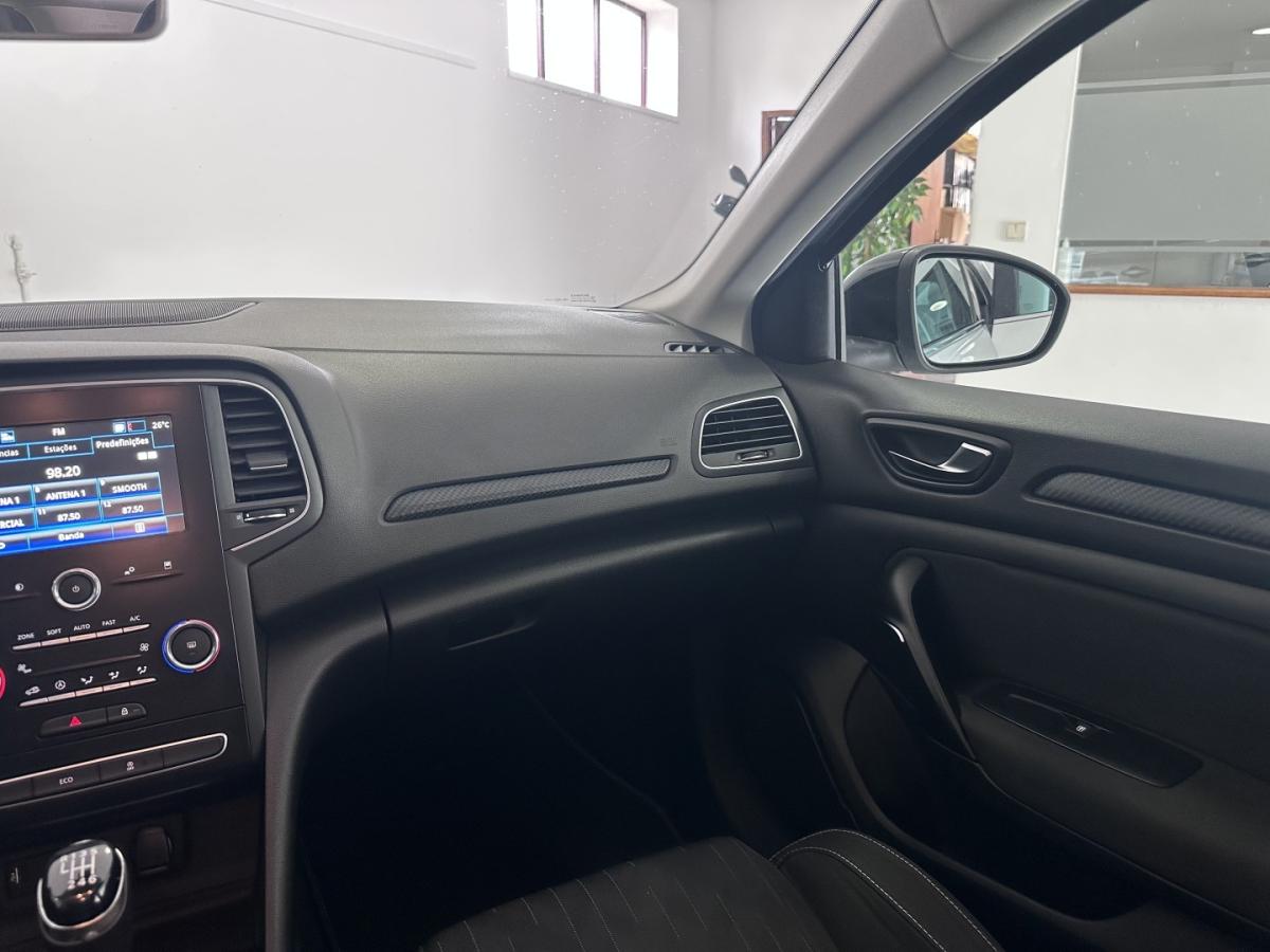 renault-megane-2019-diesel-1461cc