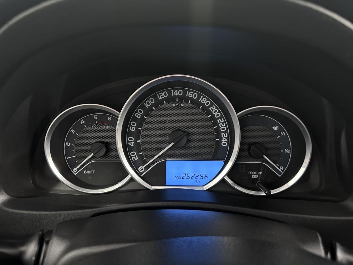 toyota-auris-2015-diesel-1364cc