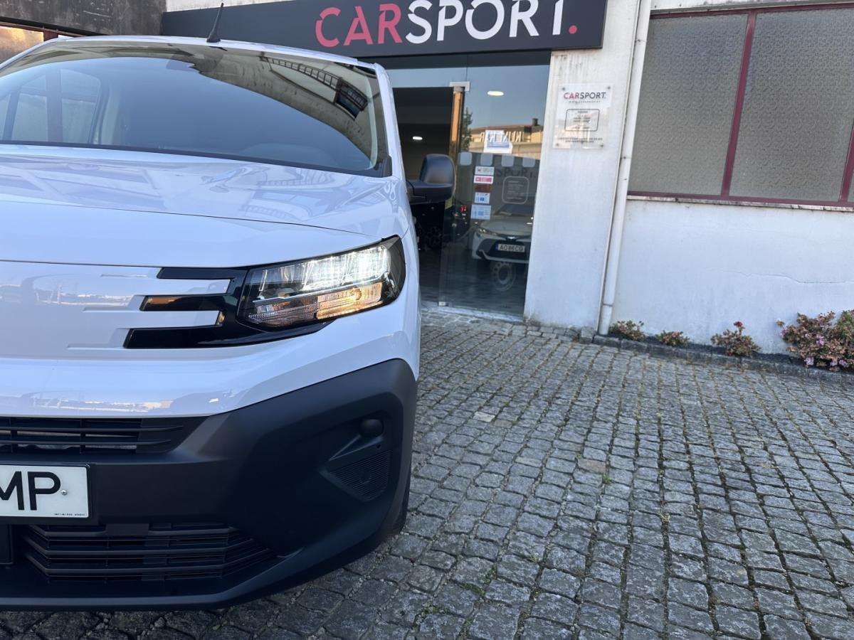 peugeot-partner-2025-diesel-1499cc