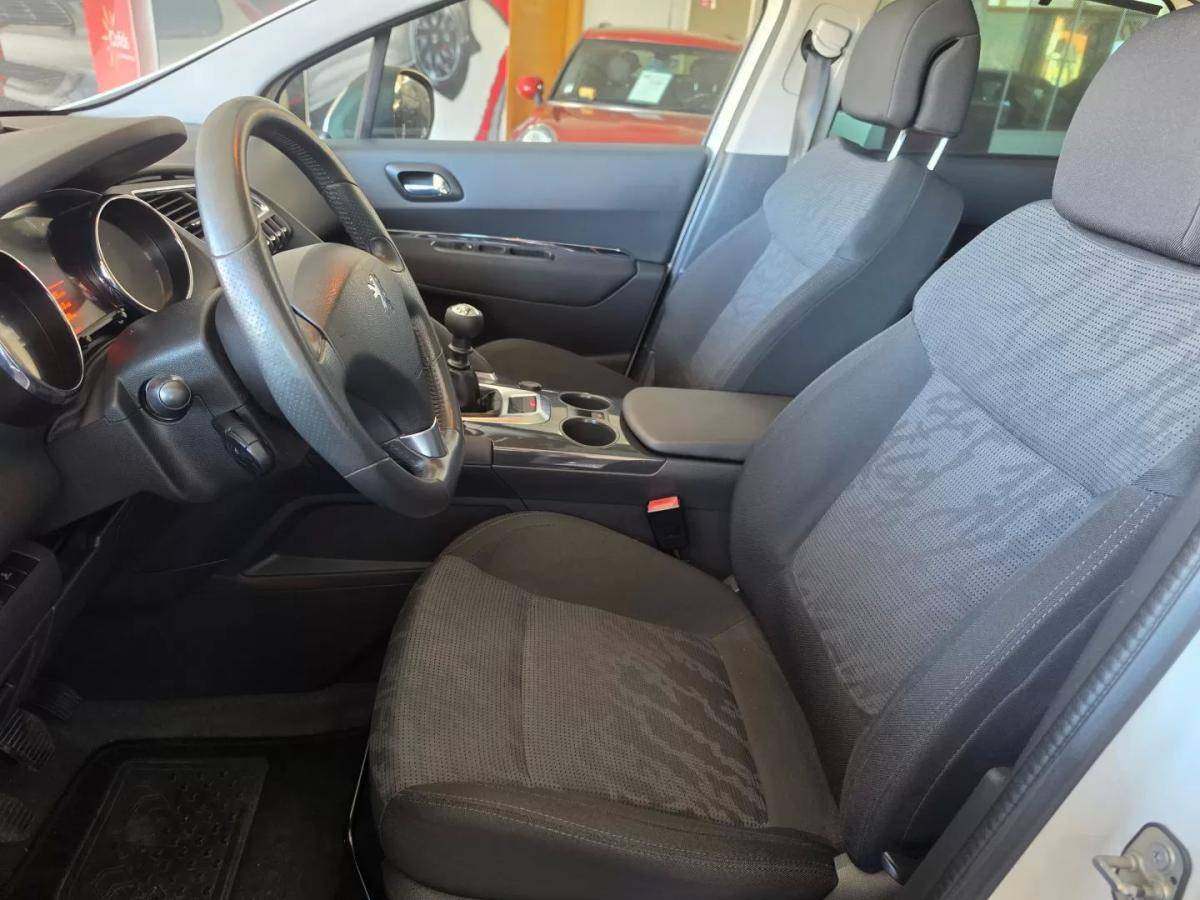 peugeot-3008-2012-diesel-1560cc