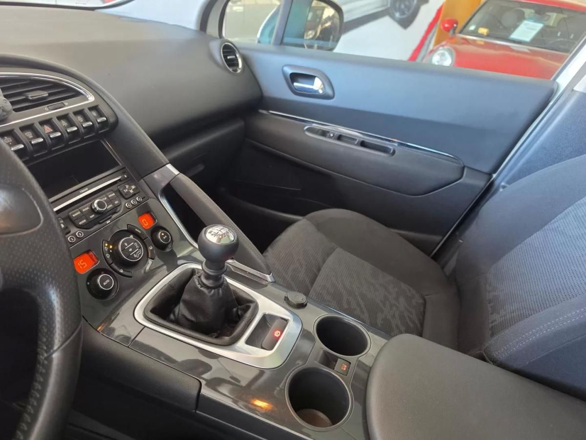 peugeot-3008-2012-diesel-1560cc