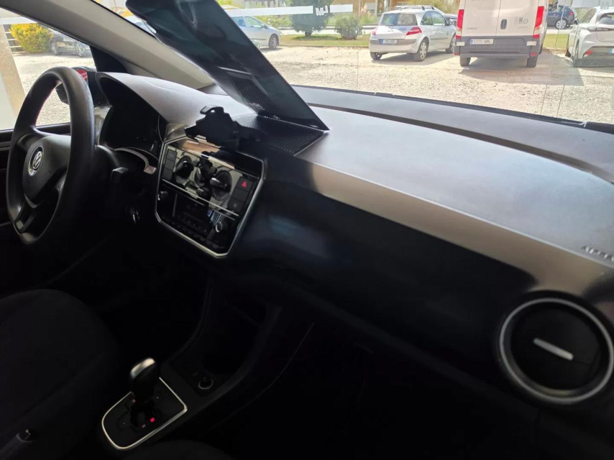 volkswagen-up-2017-gasolina-999cc