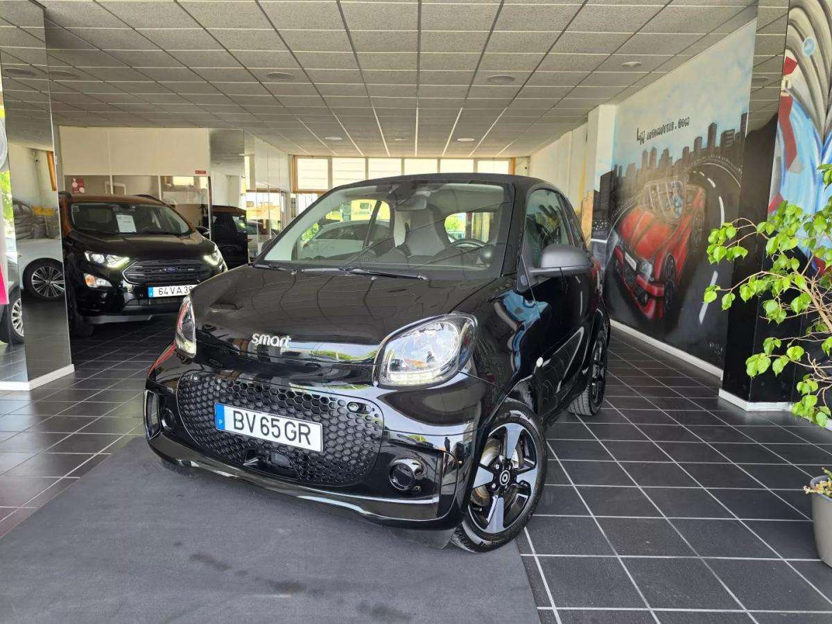 smart-fortwo-2021-eletrico-200cc