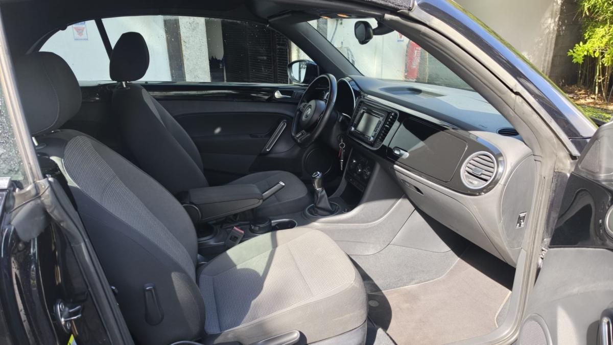 volkswagen-beetle-2014-diesel-1598cc