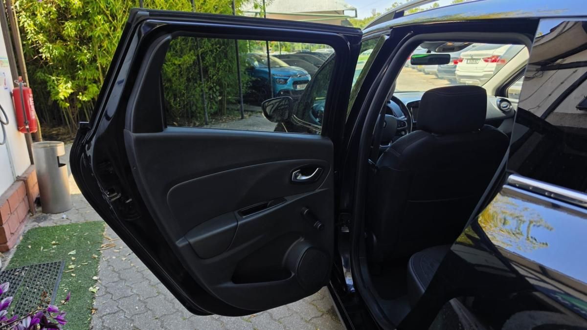 renault-clio-sport-tourer-2019-diesel-1461cc