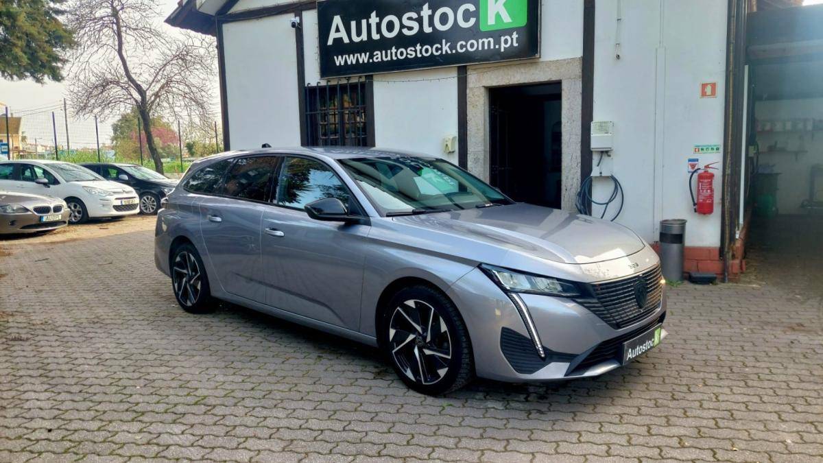 peugeot-308-sw-2022-diesel-1499cc