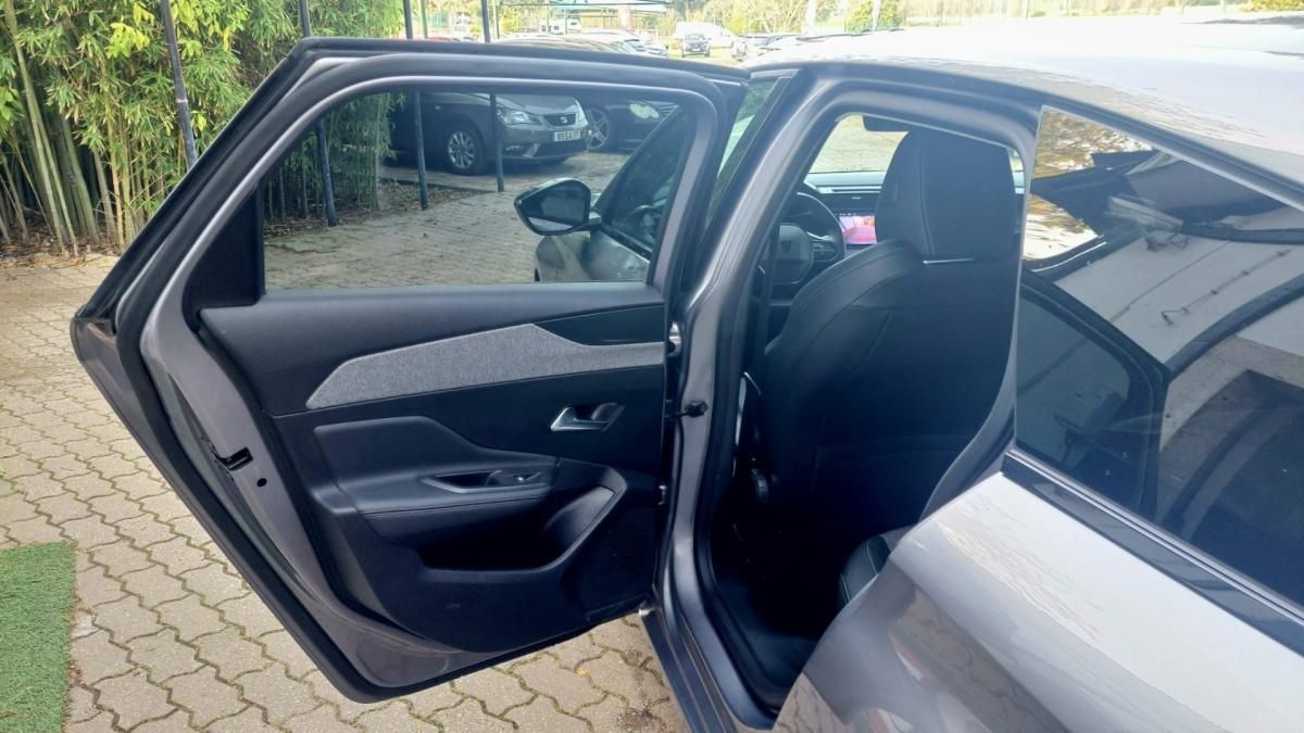 peugeot-308-sw-2022-diesel-1499cc