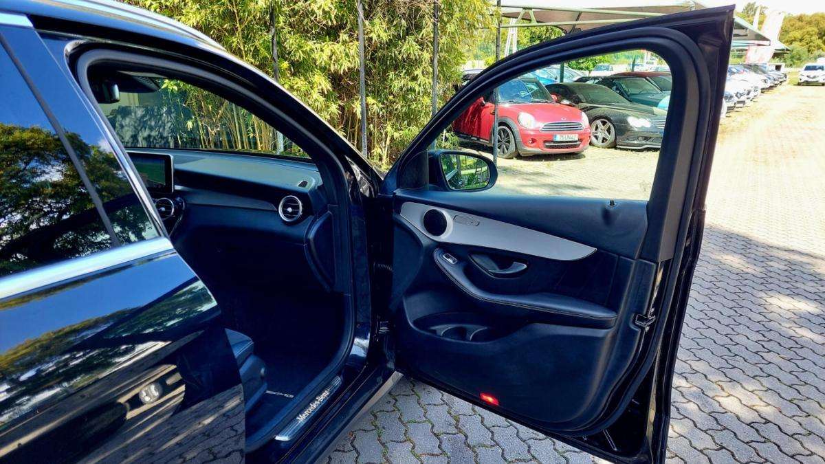mercedes-benz-glc-2019-diesel-2143cc