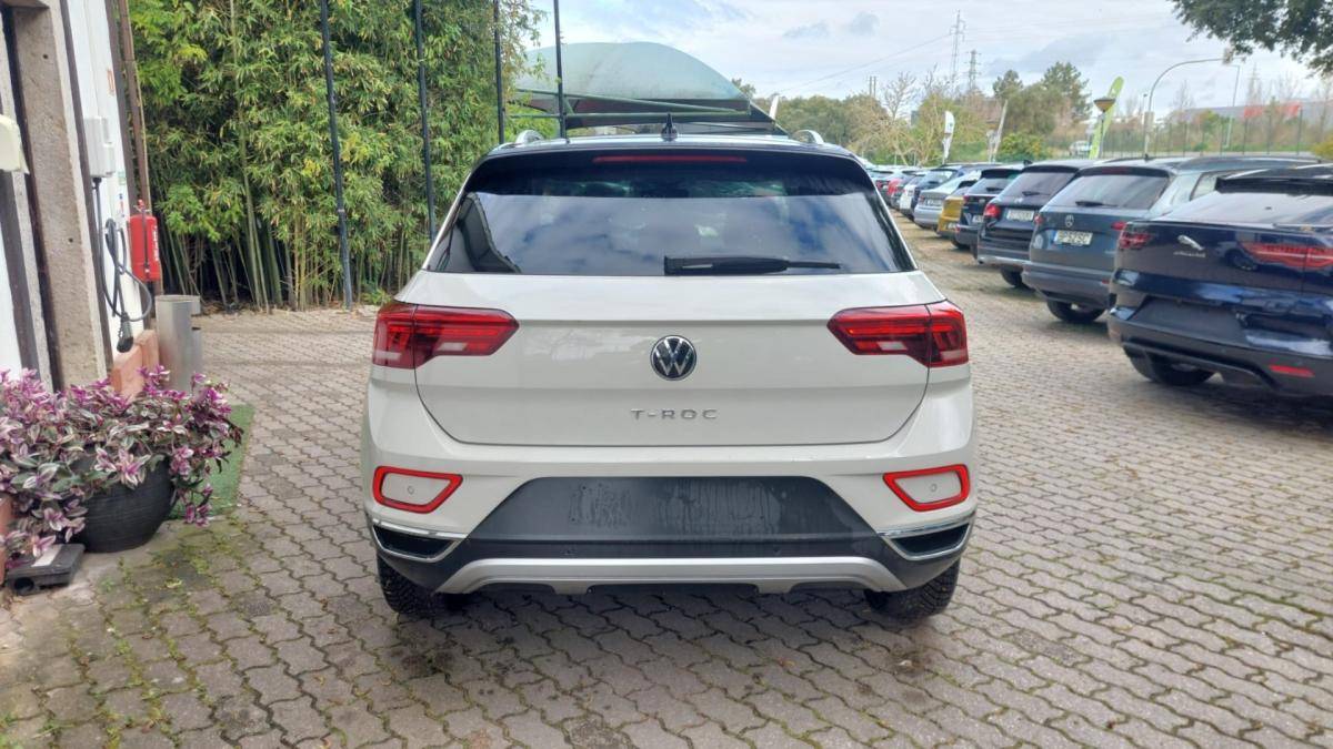volkswagen-t-roc-2023-gasolina-999cc