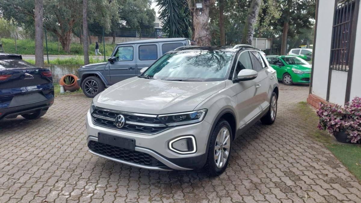 volkswagen-t-roc-2023-gasolina-999cc