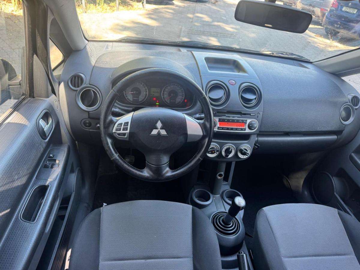 mitsubishi-colt-2010-gasolina-1124cc