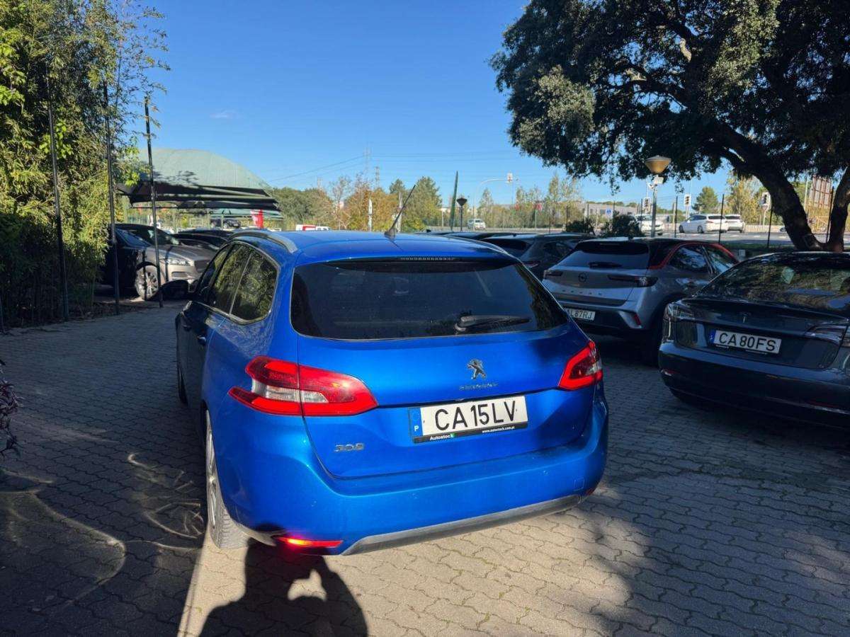 peugeot-308-sw-2020-diesel-1499cc