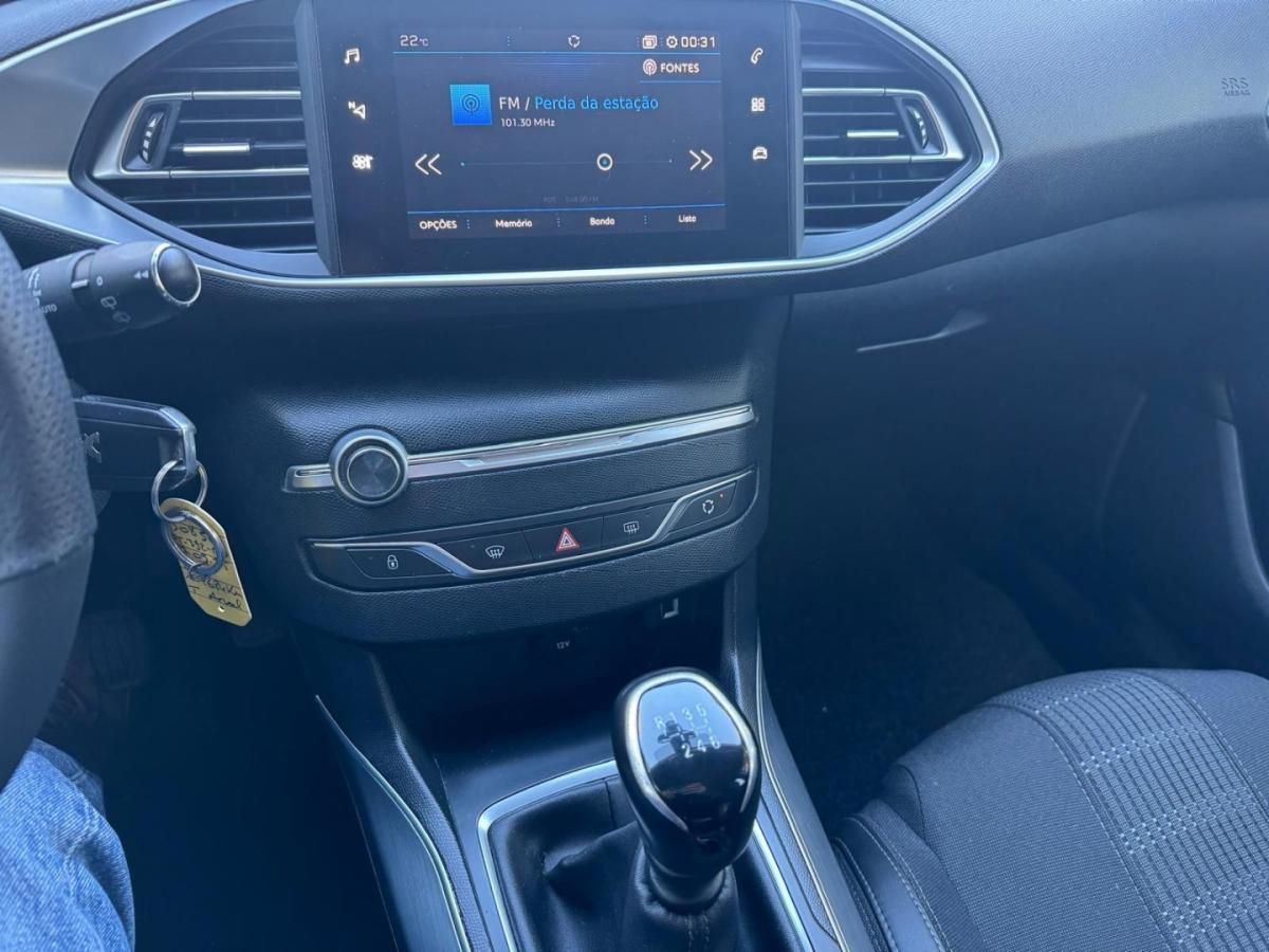 peugeot-308-sw-2020-diesel-1499cc