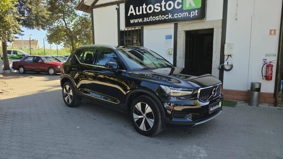 volvo-xc40-2021-hibrido-1477cc