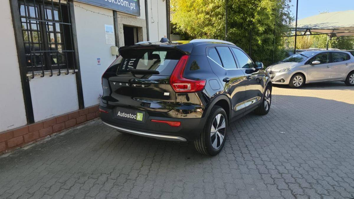 volvo-xc40-2021-hibrido-1477cc