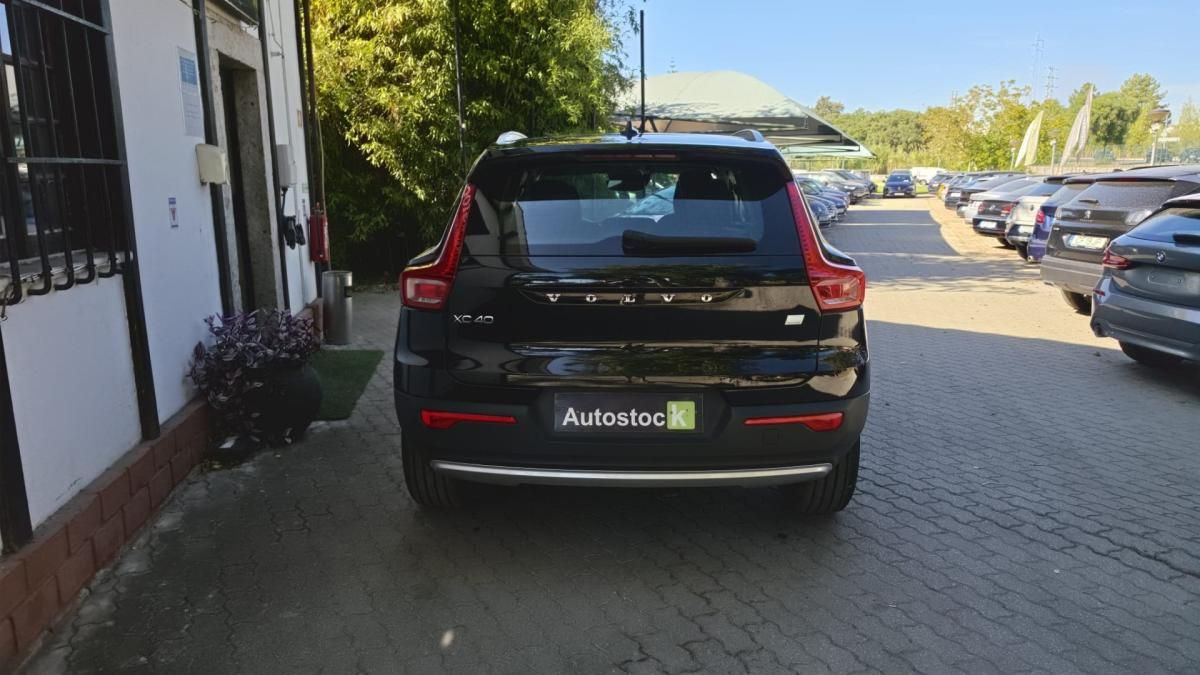 volvo-xc40-2021-hibrido-1477cc
