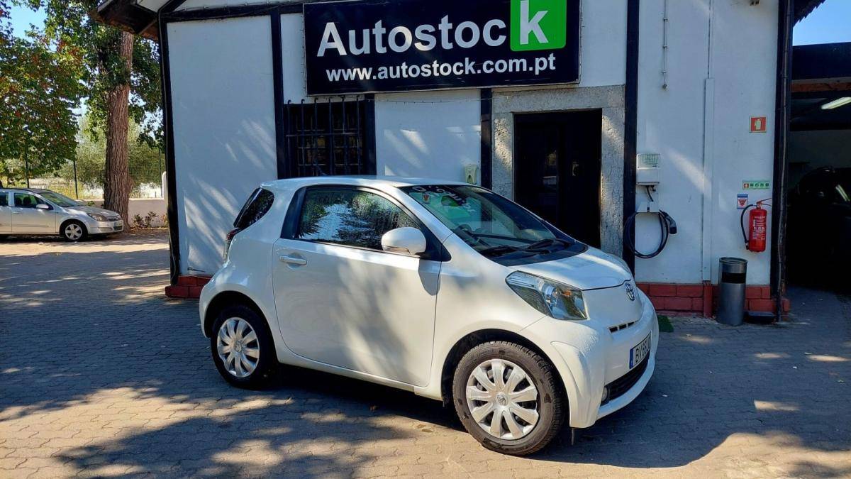 toyota-iq-2009-gasolina-998cc