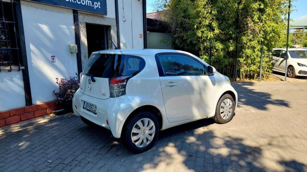 toyota-iq-2009-gasolina-998cc
