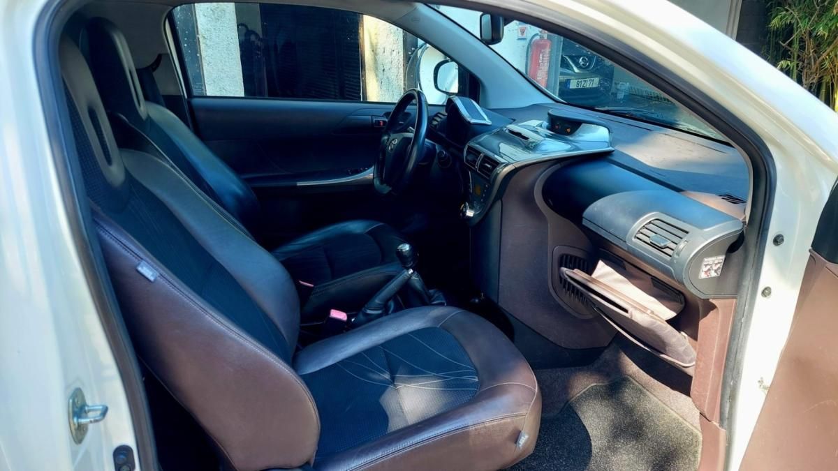 toyota-iq-2009-gasolina-998cc