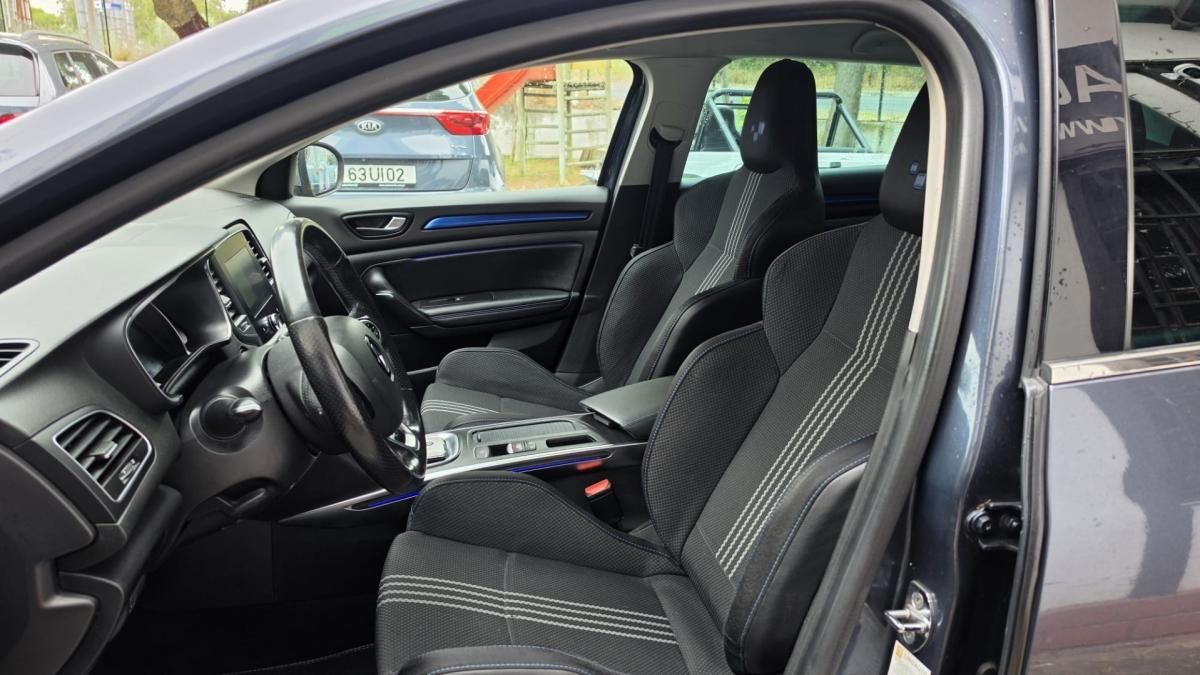 renault-megane-sport-tourer-2017-diesel-1461cc