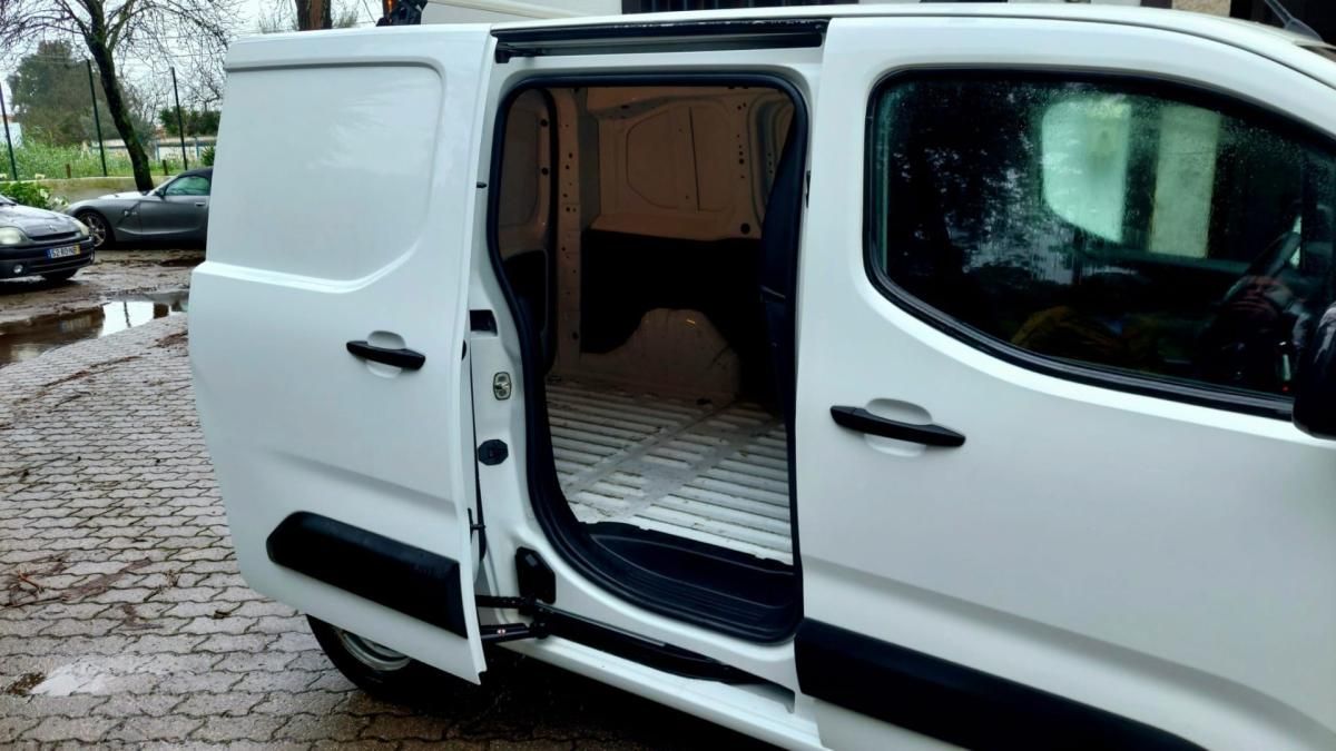 citroen-berlingo-2021-diesel-1500cc