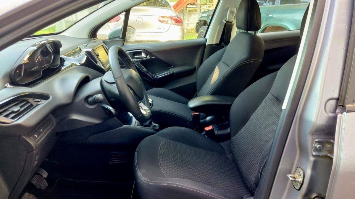peugeot-208-2018-diesel-1499cc
