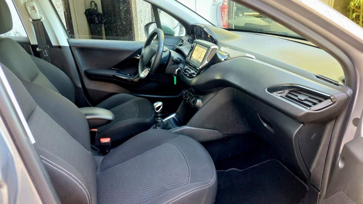 peugeot-208-2018-diesel-1499cc