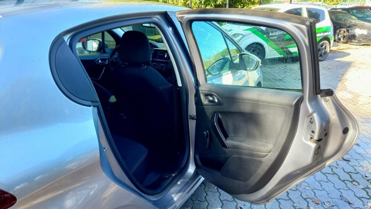 peugeot-208-2018-diesel-1499cc