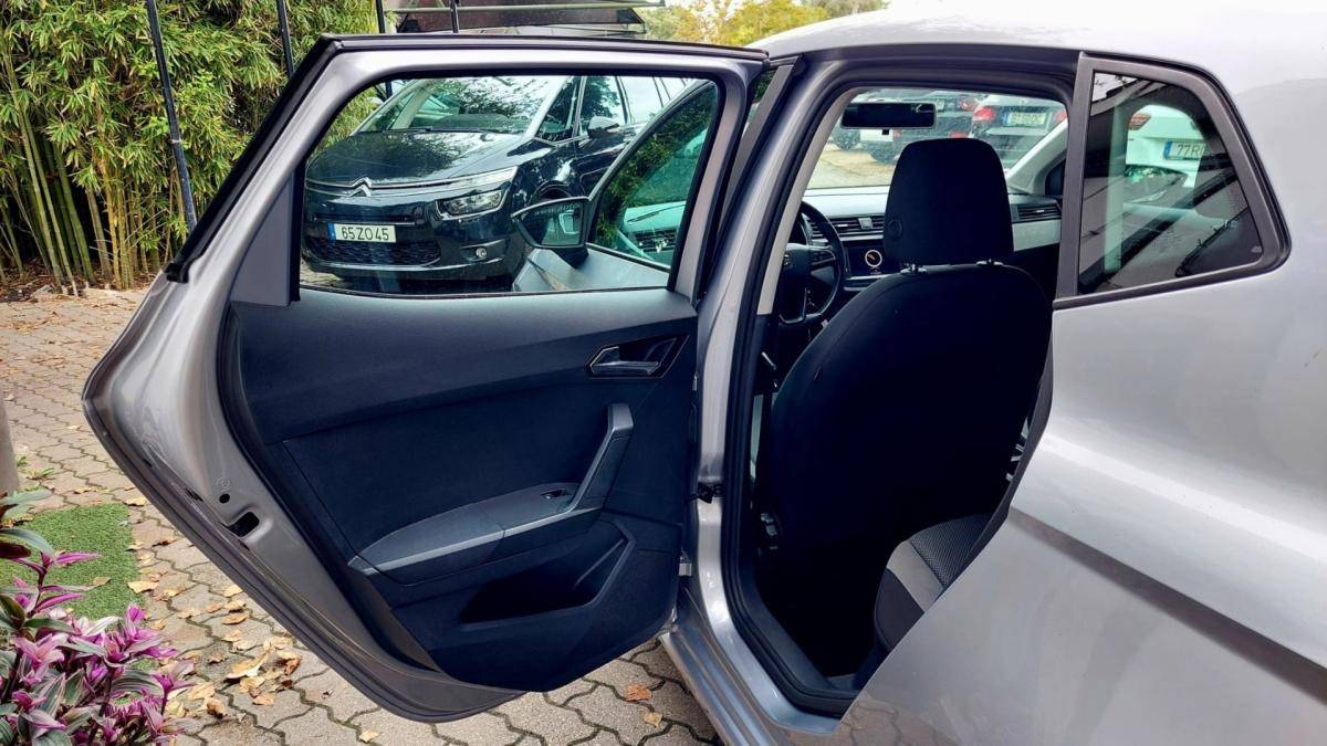 seat-ibiza-2019-gasolina-999cc