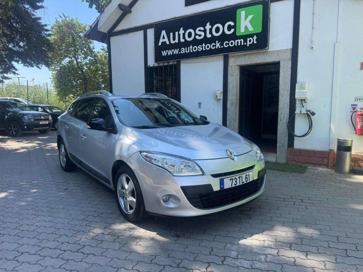 renault-megane-sport-tourer-2012-diesel-1461cc