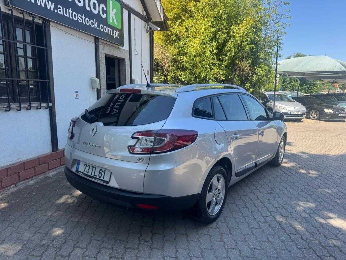 renault-megane-sport-tourer-2012-diesel-1461cc
