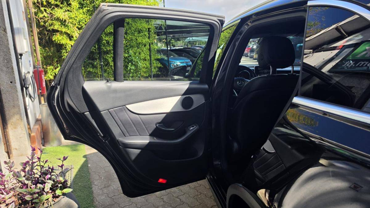 mercedes-benz-glc-2019-diesel-2143cc