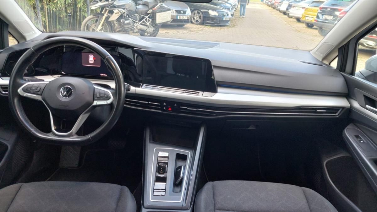 volkswagen-golf-variant-2021-diesel-1968cc