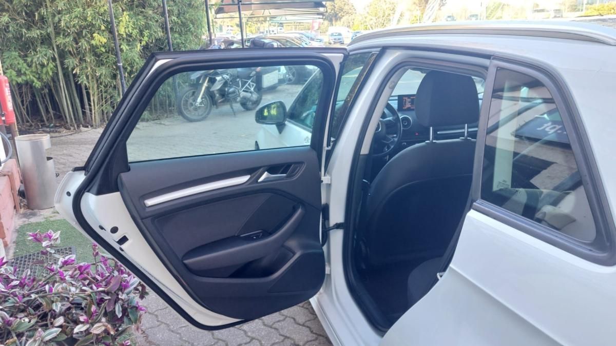 audi-a3-sportback-2014-diesel-1598cc