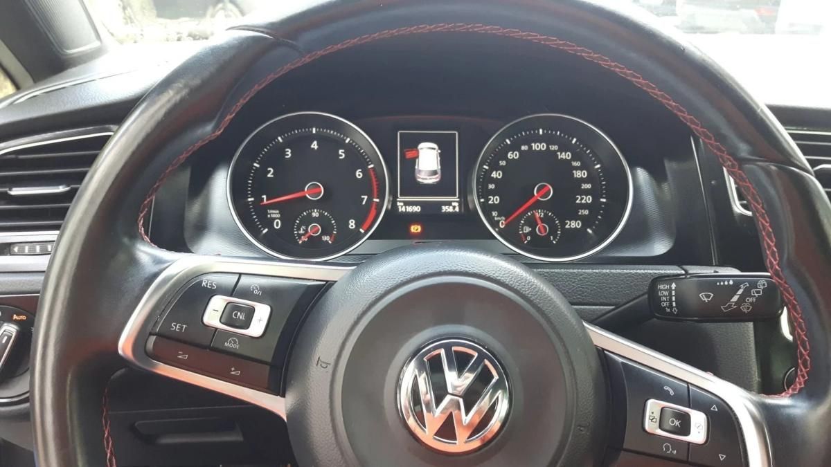 volkswagen-golf-2014-gasolina-1984cc